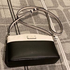 Kate Spade small black and white crossbody